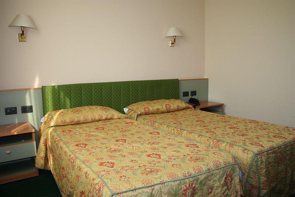 Rege Hotel San Donato Milanese Ngoại thất bức ảnh